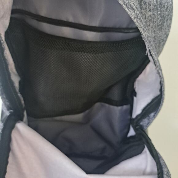 adidas Original Base Backpack, Onyx Jersey, One Size - Picture 9 of 11